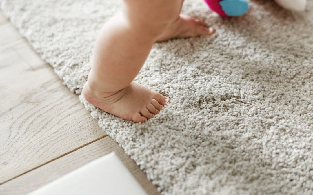 Von Mama zu Mama – Wann machen Babys die ersten Schritte?